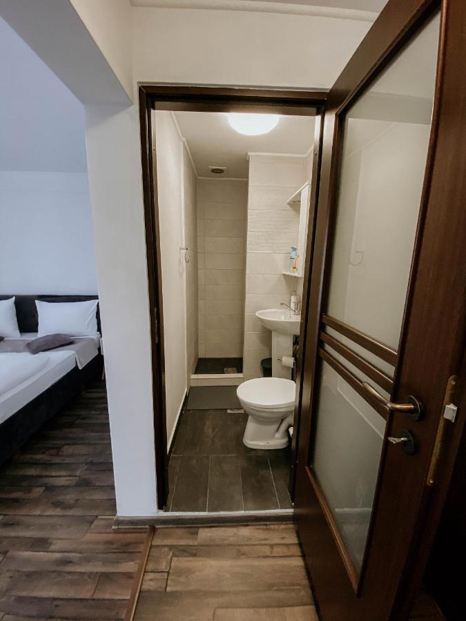 Paulaapartment&Rooms Oradea Exterior foto